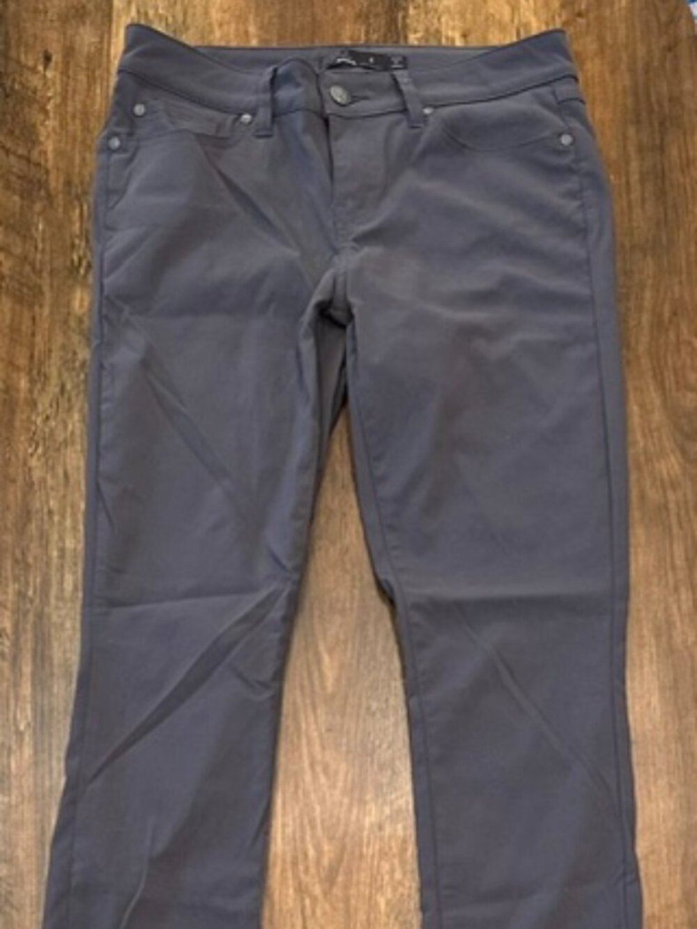 prAna Gray Performance Skinny Pants – Size 4 – Stretch Travel Outdoor Pants